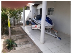 Casa com 3 quartos, sendo 1 suíte